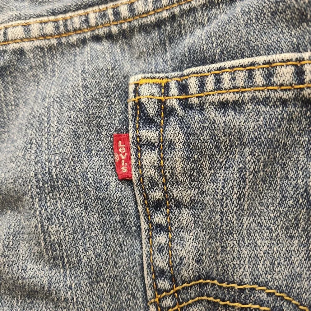 Levi's 505 Straight Fit Jeans Men's 44x32 Blue Medium Wash Denim Outdoors Rugged